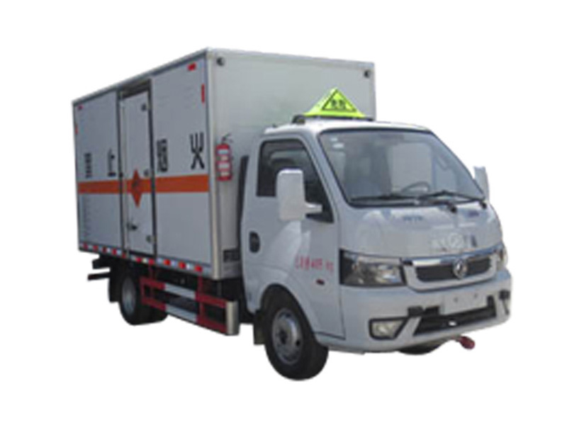 東風(fēng)途逸易燃?xì)怏w廂式運(yùn)輸車